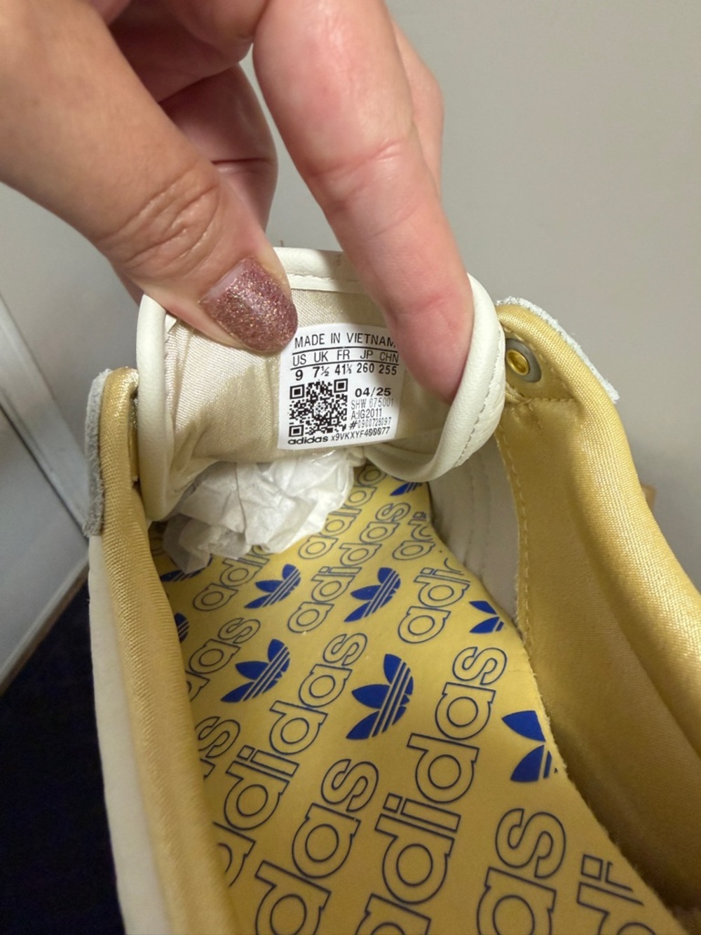 adidas Japan originals yellow stripe/sole. NWT no box. - Picture 5 of 6